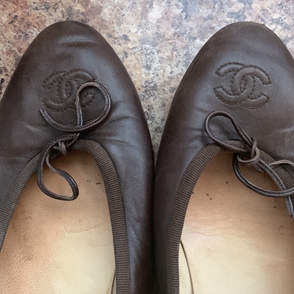 Authentic Chanel Ballet flats. Brown size 9.5 - Picture 3 of 6